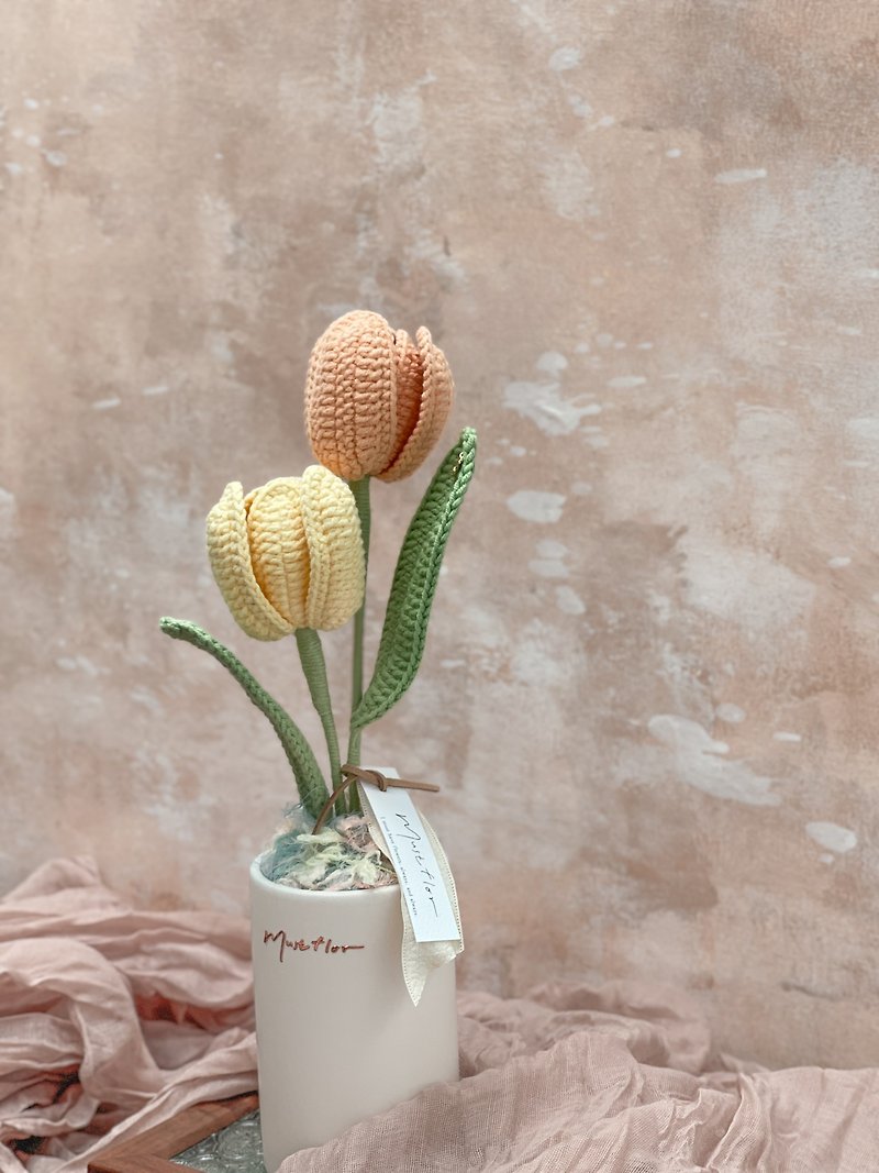 Mustflor- Tulip Sunlight Crochet Flower (Potted) - ของวางตกแต่ง - ผ้าฝ้าย/ผ้าลินิน สีส้ม