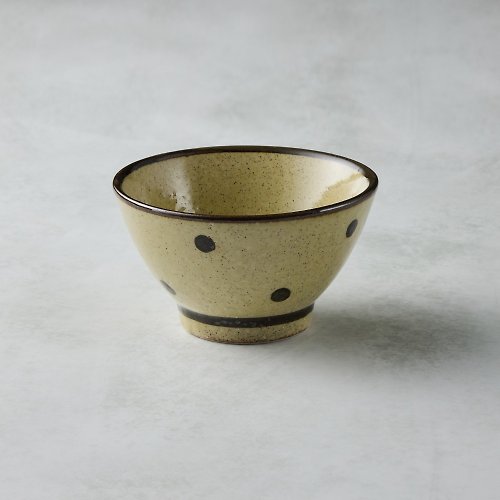 有種創意 日本食器 日本美濃燒 - 和風水玉點點飯碗 (11cm)