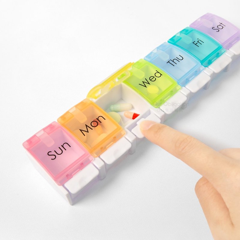 Press and pop 7-day pill box - Storage - Plastic Multicolor