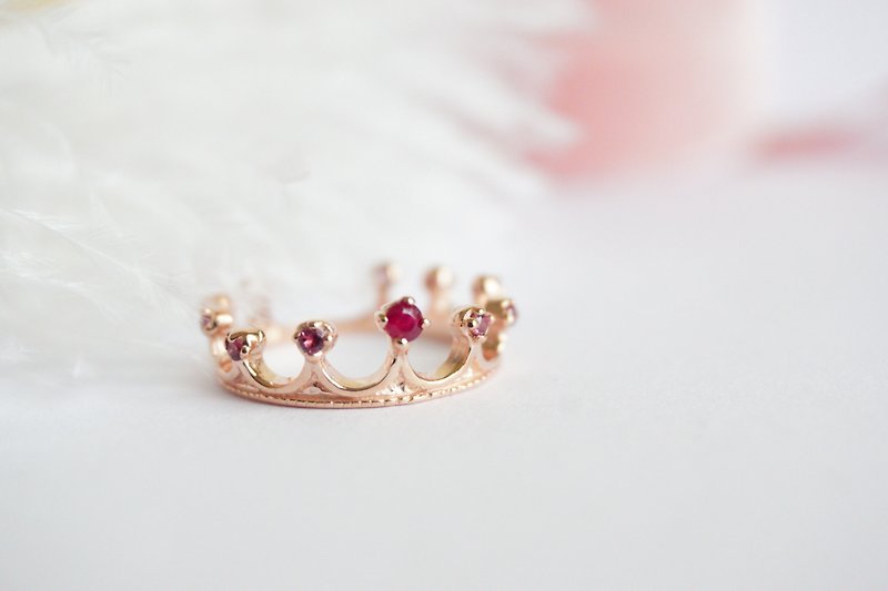 Natural Ruby Silver Crown Ring - 戒指 - 純銀 紅色
