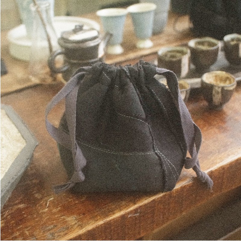 tea bags | drawstring bags - กระเป๋าเครื่องสำอาง - วัสดุอื่นๆ สีดำ