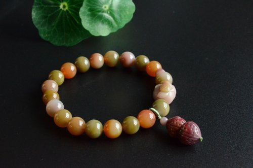 開運蓮】天然塩源瑪瑙 秋香るグリーンのカラフルブレスレット