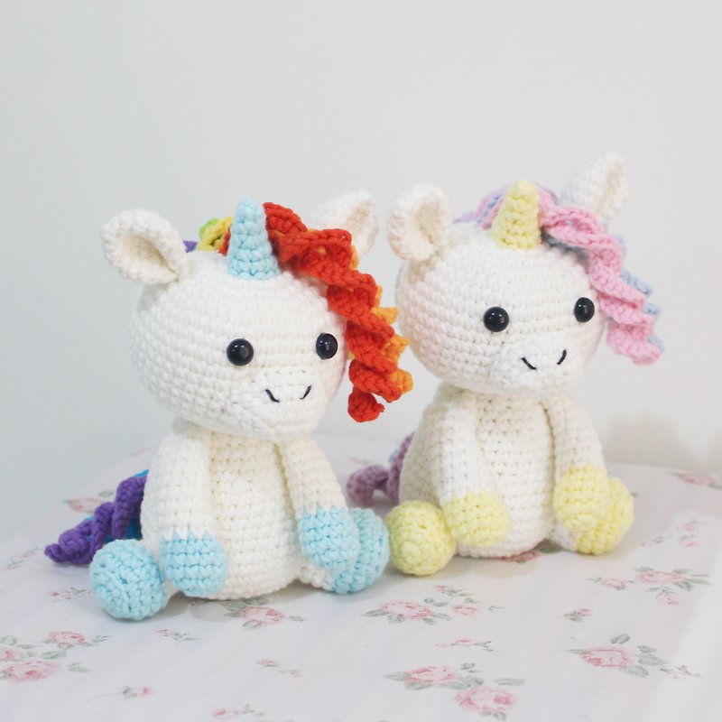 Rainbow Symphony Unicorn Unicorn Pair Pair Handmade Crochet - Stuffed Dolls & Figurines - Cotton & Hemp Multicolor
