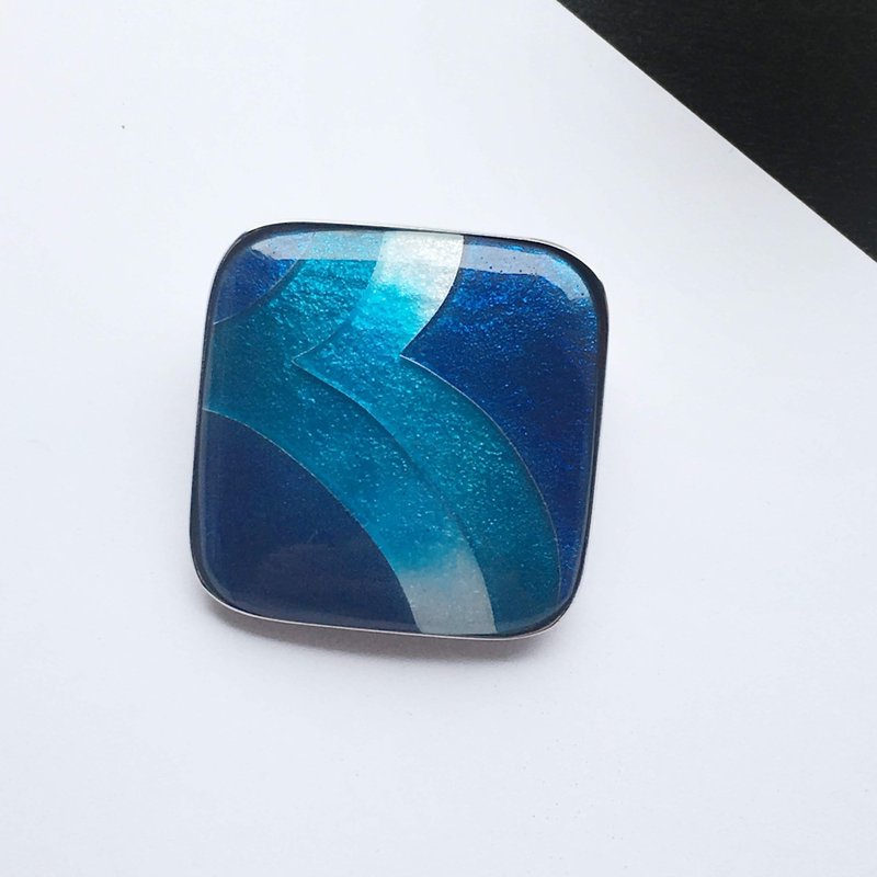 羽【スカイブルー Sky Blue】七宝焼のブローチ 純銀張有線七宝 - 胸針 - 其他材質 藍色