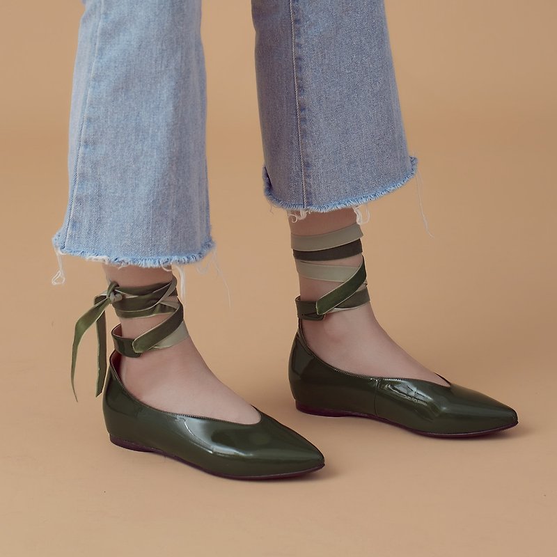 芭蕾繞踝帶!深V挖口內增高尖頭鞋 橄欖綠 MIT 全真皮 - 女款皮鞋 - 真皮 綠色