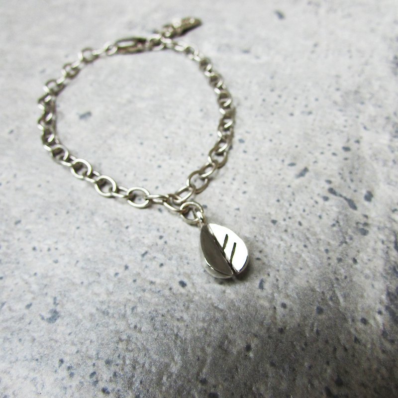 bb leaf a bracelet | mittag jewelry | handmade and made in Taiwan - สร้อยข้อมือ - เงิน สีเงิน