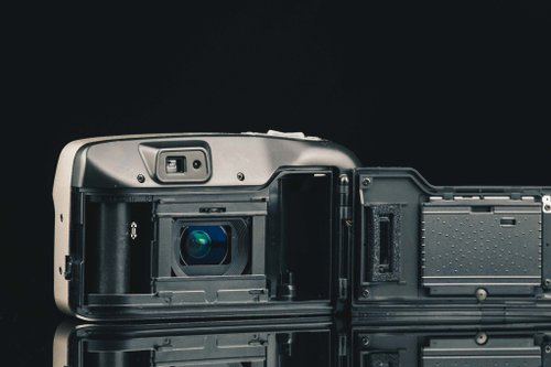 ミノルタ Riva 115 コンパクトフィルムカメラ Minolta Riva 115 EX