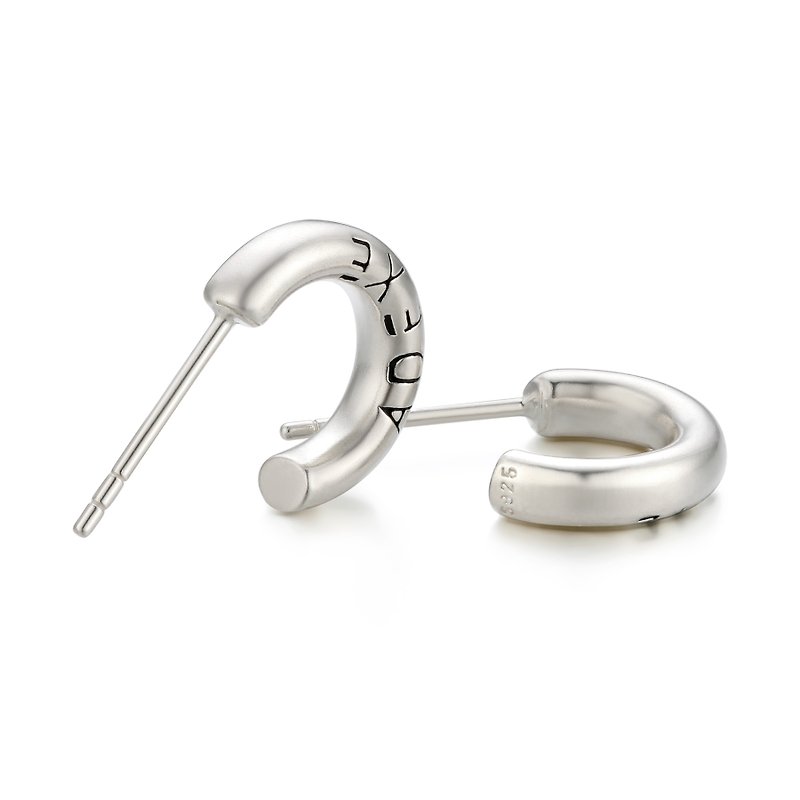ADEXE Teeny Tiny Hoop 實心925純銀設計防銹防過敏耳環 - 耳環/耳夾 - 純銀 銀色