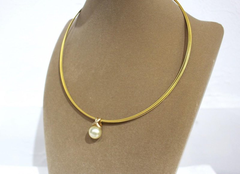 South Sea Pearl 12 Wire Necklace - Necklaces - Gemstone Gold