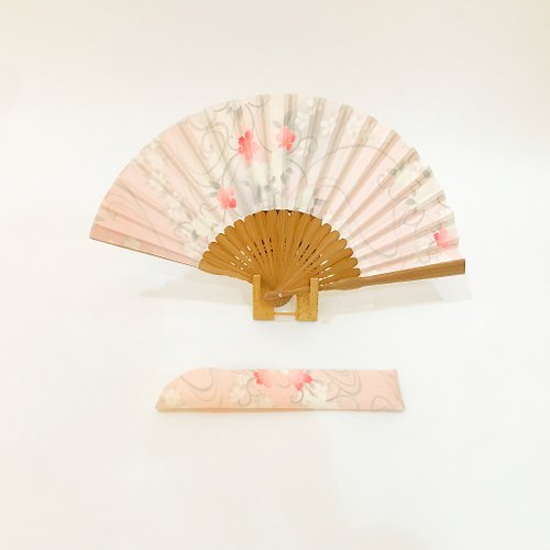 AKIZAKURA 着物扇子 アンティークの絹の着物使用 日本の京都の職人が手仕事で制作 オンリーワン プレゼントに最適 #36