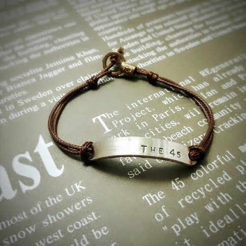 Section A7: Personalized trinkets and pure copper bracelets with customized DIY
