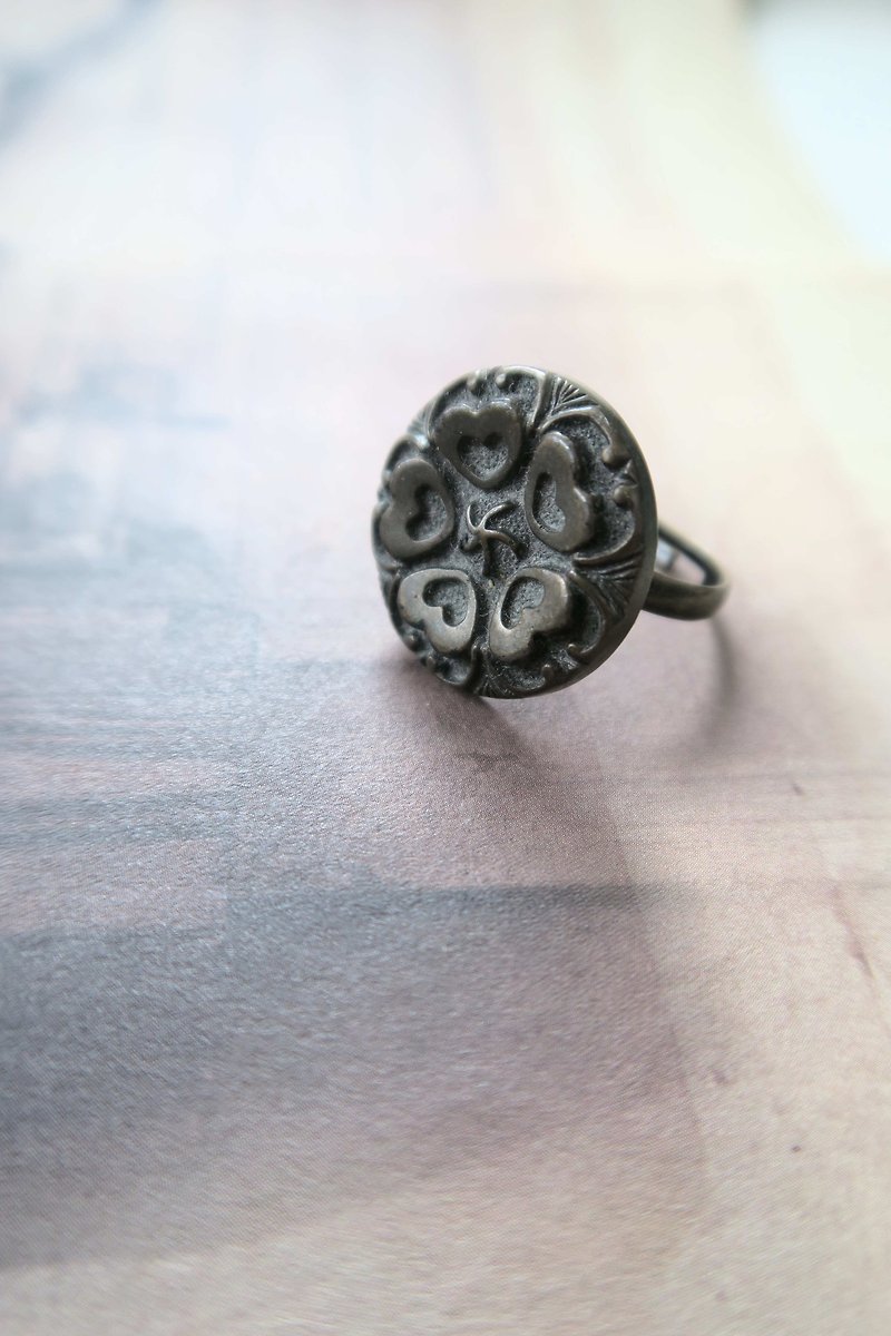 Bronze carved flower ring retro nostalgia unique personality neutral men and women - General Rings - Other Metals Brown
