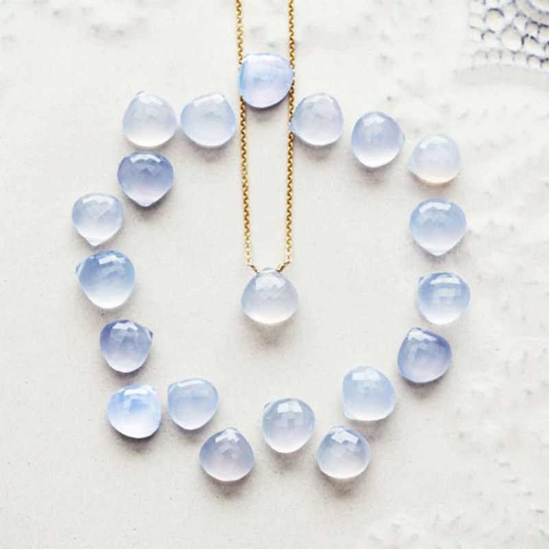 Blue Chalcedony Exquisite Marron Cut Necklace Idea - สร้อยคอ - เครื่องเพชรพลอย สีน้ำเงิน