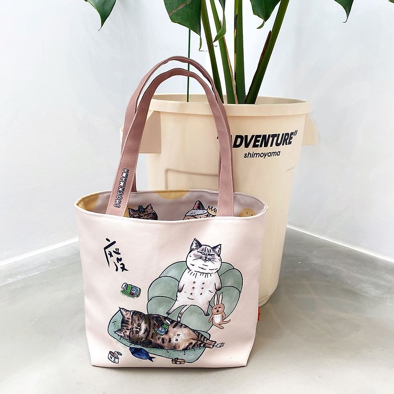 Danding Cat Reversible Tote Bag - Reversible - กระเป๋าถือ - เส้นใยสังเคราะห์ สีกากี