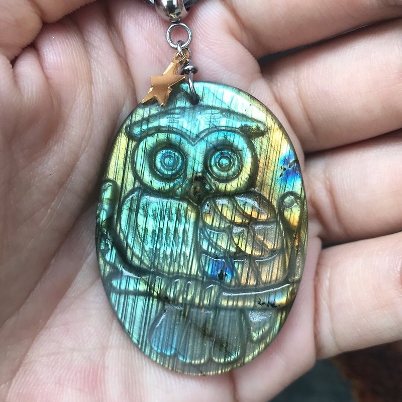 [Lost and find] natural stone color owl star necklace - Necklaces - Gemstone Multicolor