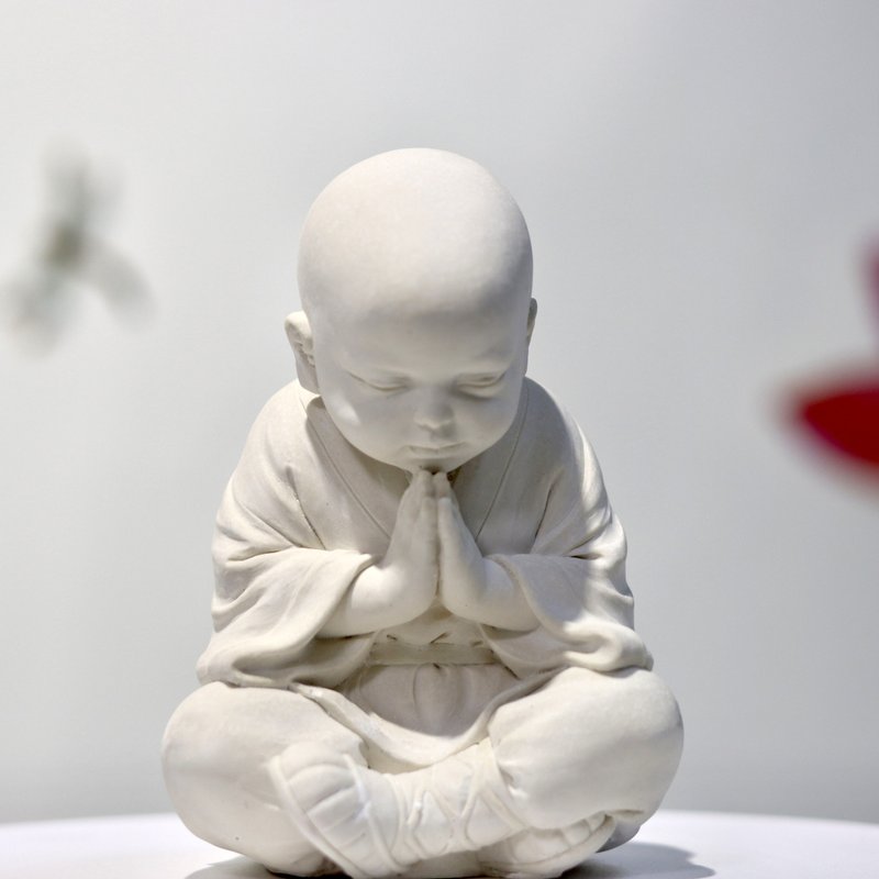 Praying Kid Monk Blended Plaster Statue - น้ำหอม - วัสดุอื่นๆ ขาว