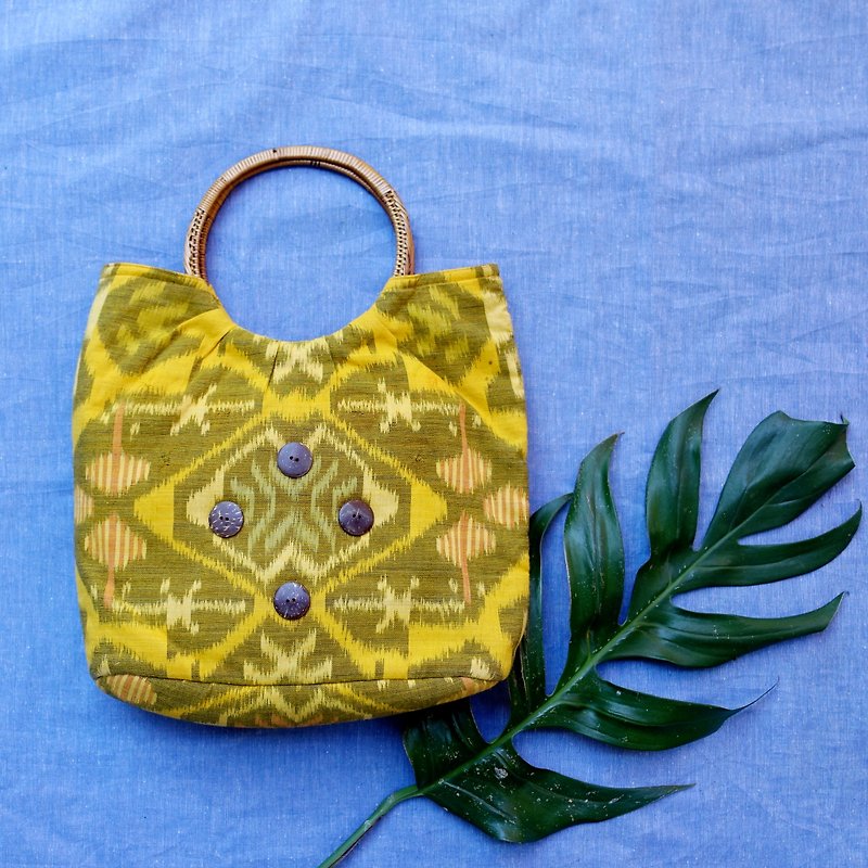 BajuTua / vintage / Showa ancient style yellow cloth round the bag - Handbags & Totes - Cotton & Hemp Yellow