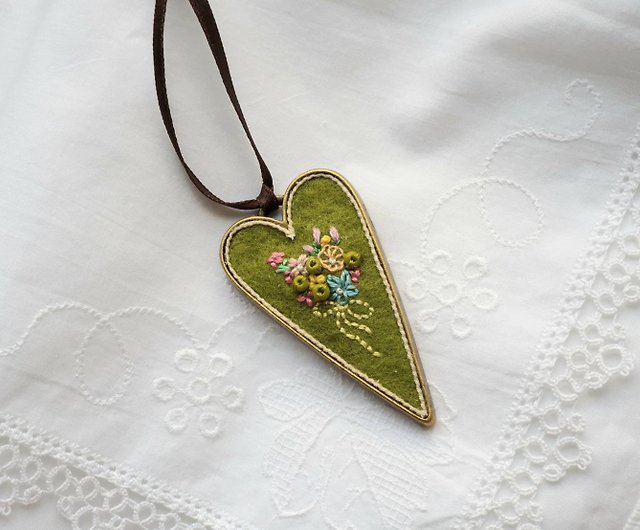 Handmade Embroidered Necklace, Embroidered Pendants, Floral