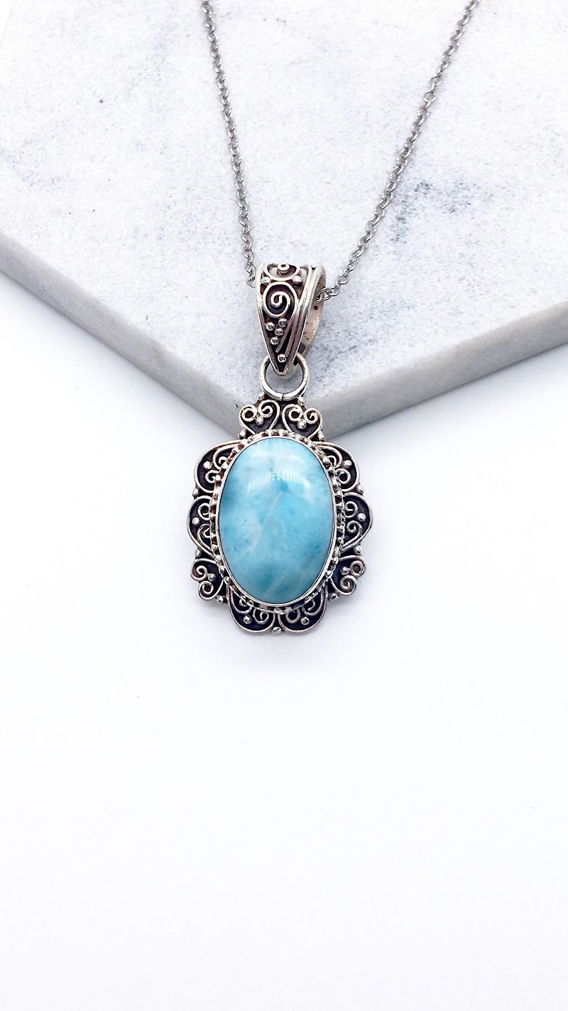 Larima Aquamarine Sterling Silver Heart Necklace in Sterling Silver Made in Nepal by hand - Necklaces - Gemstone Blue