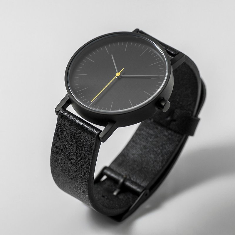 BIJOUONE WATCHESピゲはオークベイB001シリーズのスイスムーブメントクォーツレトロミニマ001-BWRブラックナイトを腕時計 - 腕時計 - その他の素材 ブラック