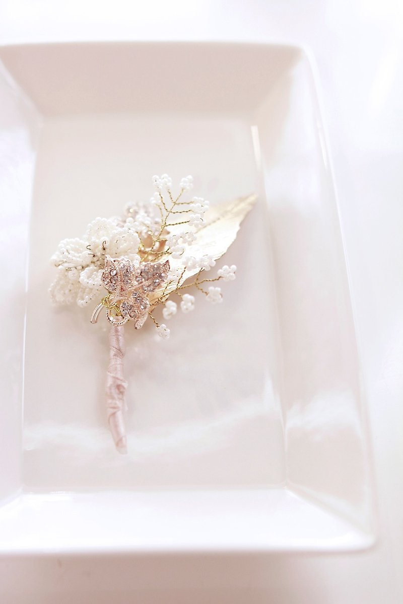 For Groom - Beads Flower Corsage - เข็มกลัด - โลหะ ขาว