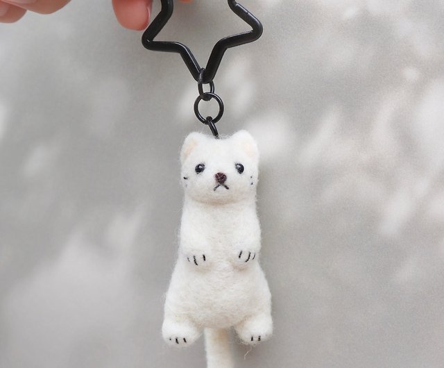 Winter snow white short fat short ferret charm key ring