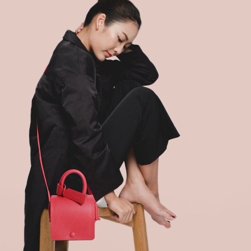Semi triangle Cross body bag - 手提包/手提袋 - 人造皮革 紅色