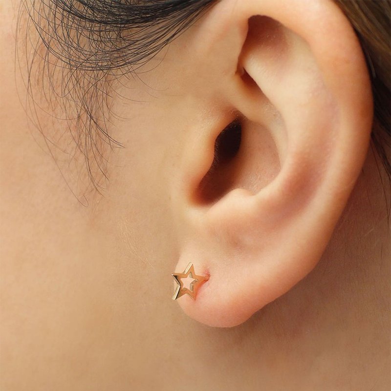 Japanese MONATELIER | K10 (gold) earrings [Vertical Star] - Earrings & Clip-ons - Precious Metals 