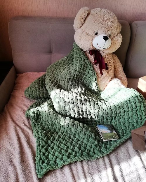 weRparents Chunky knit seed Waffle stitch throw Wedding gift Minimalist throw blanket