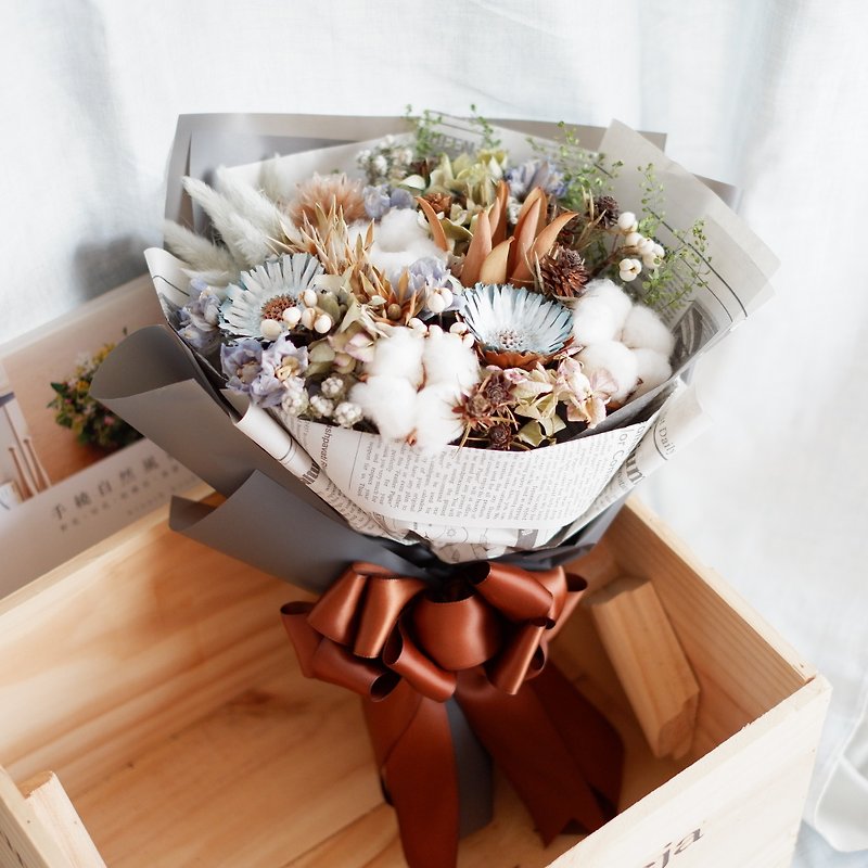 Exclusive Orders - Blue Graduation Bouquet For Wu Jie Ru - Plants - Plants & Flowers Blue