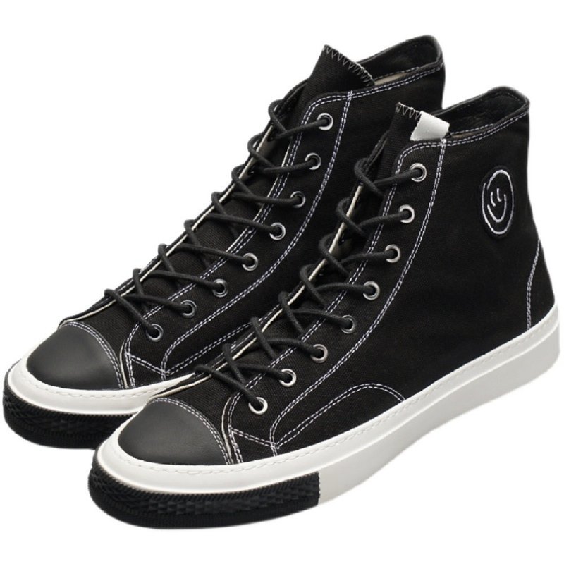Smile face limited handmade black high top embroidered breathable canvas shoes - รองเท้าลำลองผู้ชาย - ผ้าฝ้าย/ผ้าลินิน สีดำ