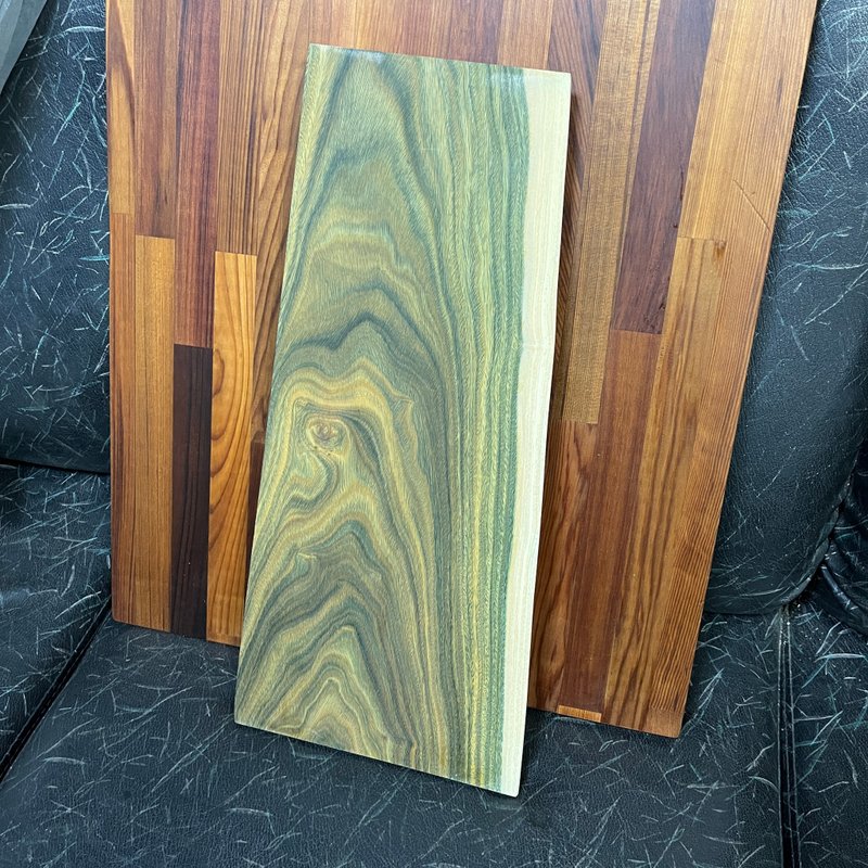 Paraguayan green sandalwood specially selected material wood piece one raw material art material wood piece placement tabletop storage tray - Items for Display - Wood Green