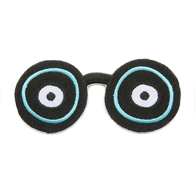 Geek eye - embroidered patch - Badges & Pins - Thread Pink