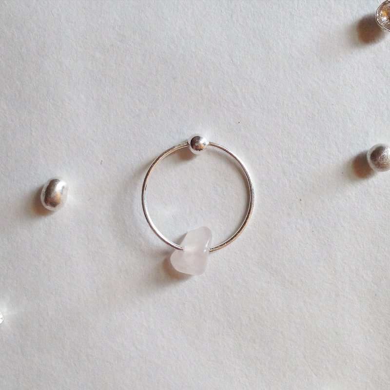 【 PURE COLLECTION 】- Minimalism circle/ Rose Quartz .925 silver earrings（single earring for sale） - Earrings & Clip-ons - Gemstone Pink