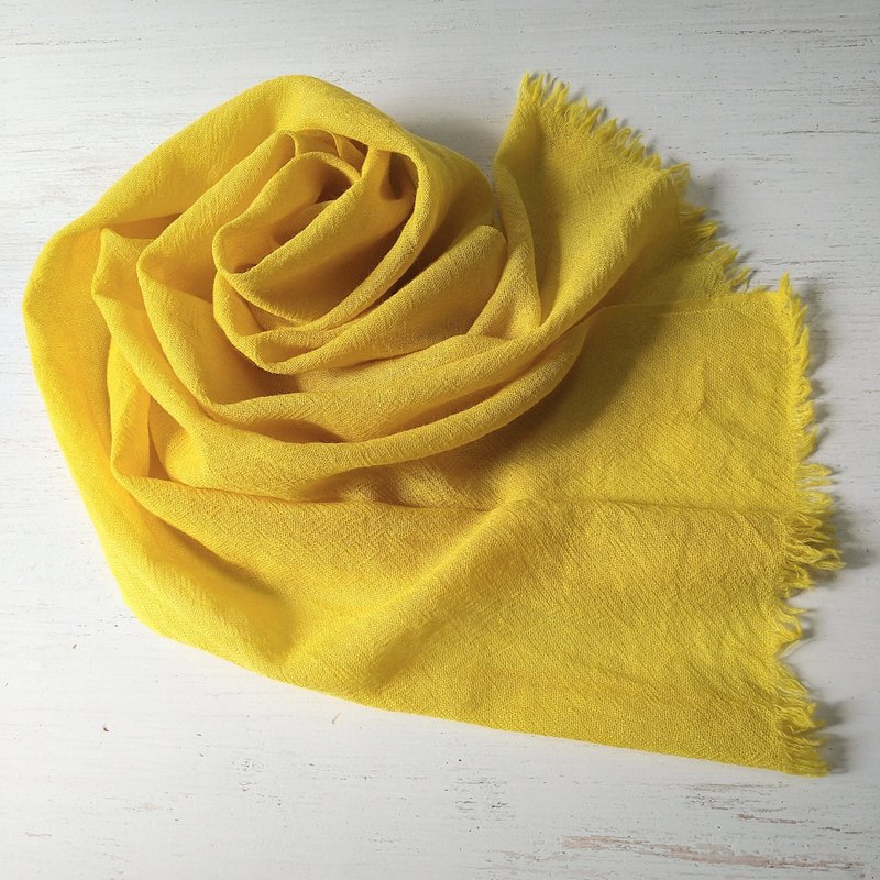 Re-listed, vegetable dyed, thin, wool long stole B, marigold flower lover and Chinese quince flower buds dyed - ผ้าพันคอถัก - ขนแกะ สีเหลือง