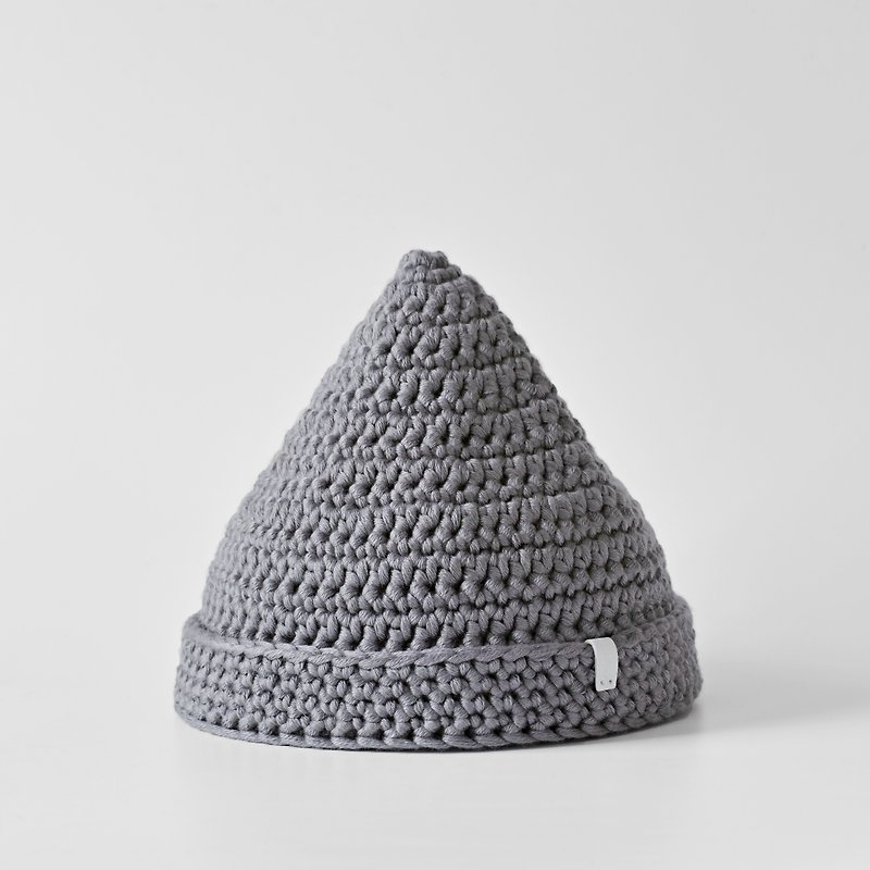 KR04 Hand-woven Chestnut Pointed Woolen Hat-Grey - หมวก - ผ้าฝ้าย/ผ้าลินิน สีเทา