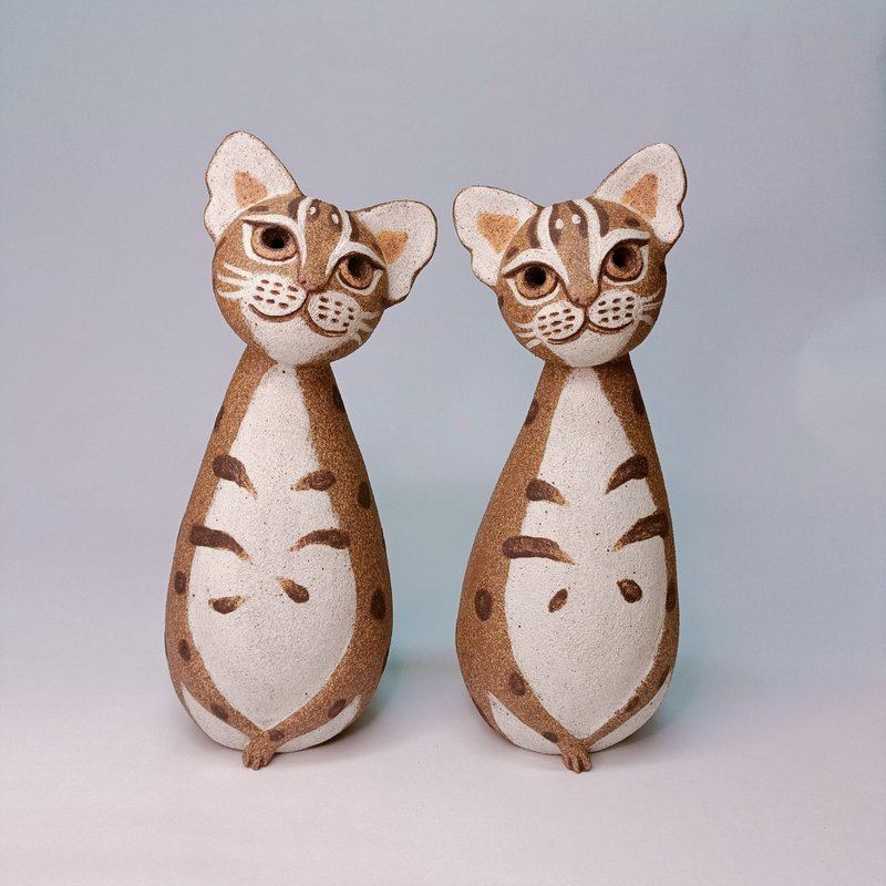 elegant money cat/Ceramics/Original - Items for Display - Pottery 