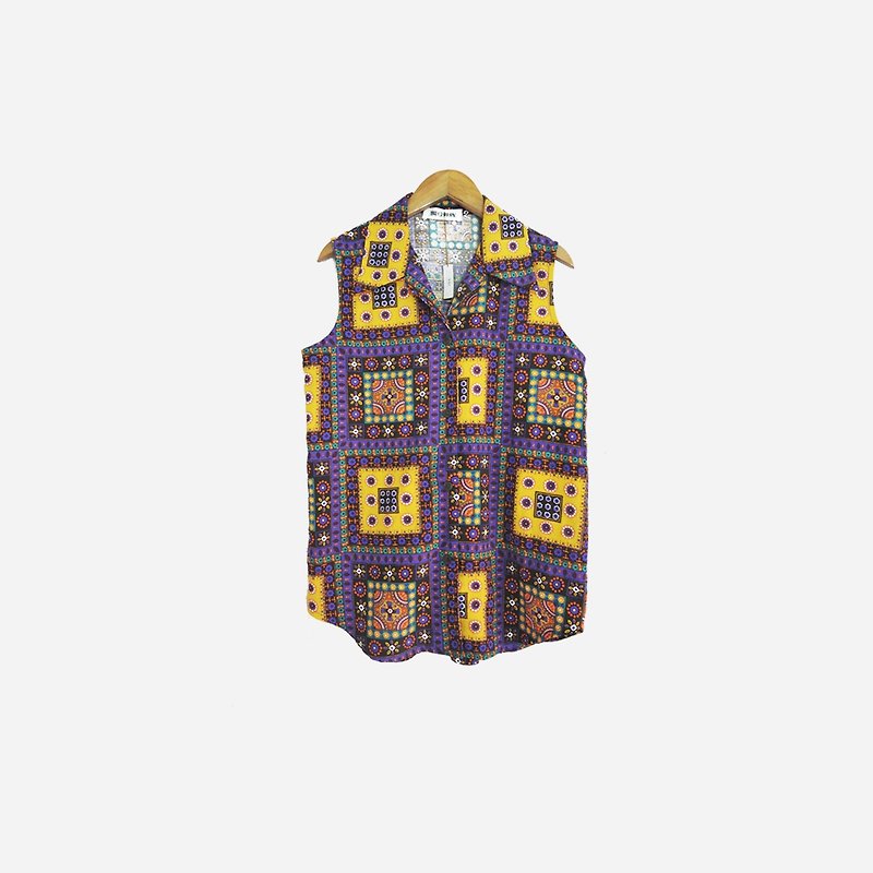 Discolored Vintage / Printed Totem Sleeveless Vest no.732 vintage - เสื้อกั๊กผู้หญิง - ผ้าฝ้าย/ผ้าลินิน สีม่วง