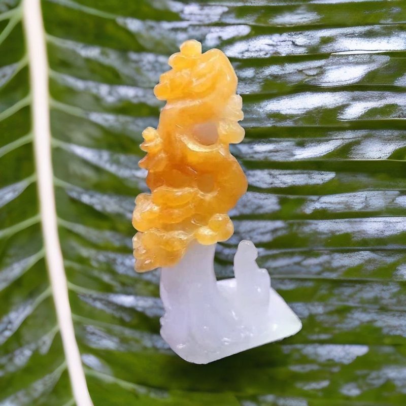 [Enlightenment] Floating Yellow Jade Formless Buddha Landscape Ornaments | Natural Burmese Jade A Grade Jade | Gifts - ของวางตกแต่ง - หยก หลากหลายสี