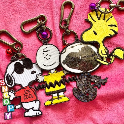 Halloween Snoopy keychain - Shop fatdaywithSNOOPY Keychains - Pinkoi