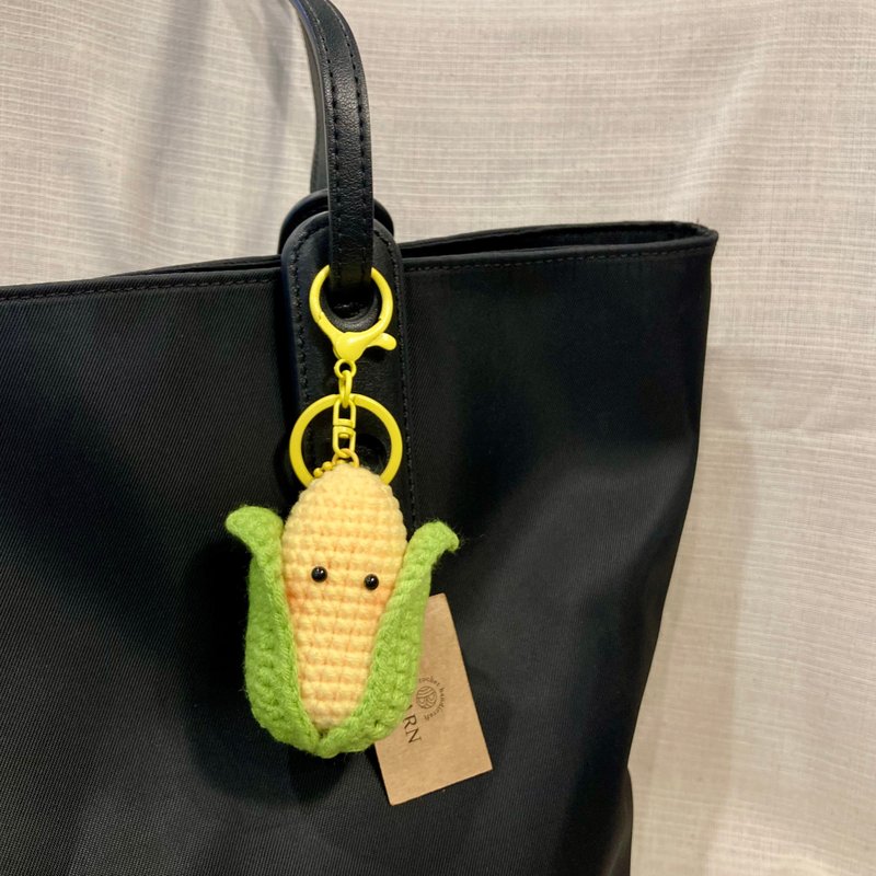 handmade corn charm keychain - 鑰匙圈/鑰匙包 - 繡線 黃色