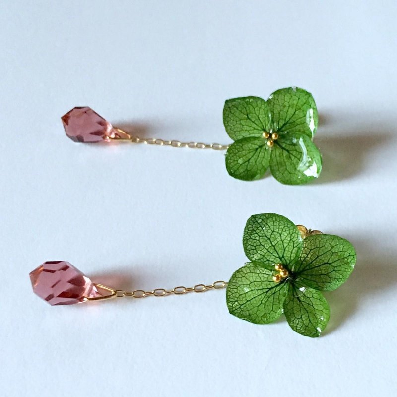 Ajisai One-ring Earrings Long / Green - ต่างหู - พืช/ดอกไม้ สีเขียว