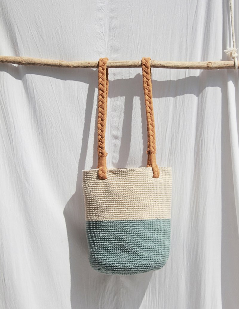Two Tone Tank Bag, Shoulder Bag, Tote Bag, Handmade Crochet - 其他 - 其他材質 多色