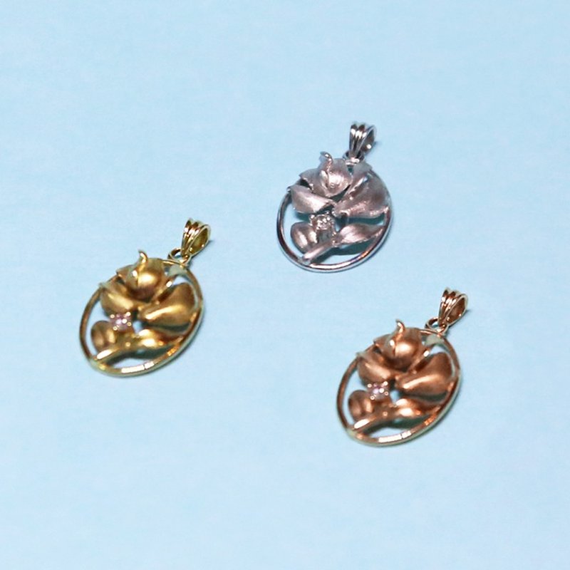 Vintage Rose Shaped Diamond Pendant - สร้อยคอ - เครื่องประดับ สีทอง