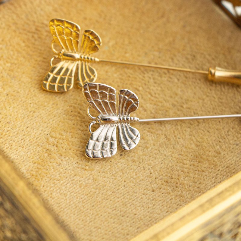 American Trifari brand antique simple butterfly engraved gold and silver pin collar pin - เข็มกลัด - โลหะ สีทอง