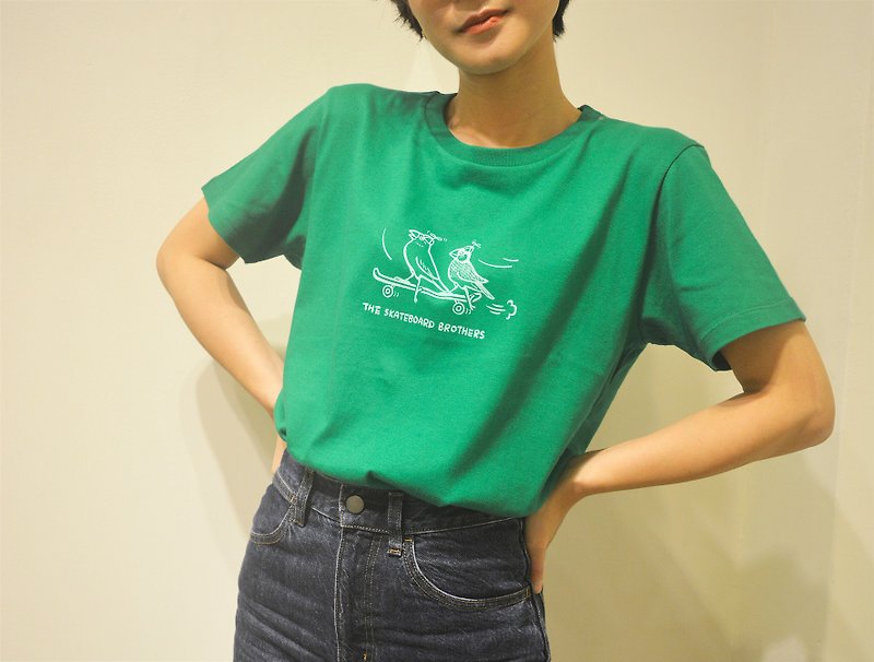 Manbird skateboard brothers men's and women's short-sleeved T-shirt bright green - Unisex Hoodies & T-Shirts - Cotton & Hemp Green