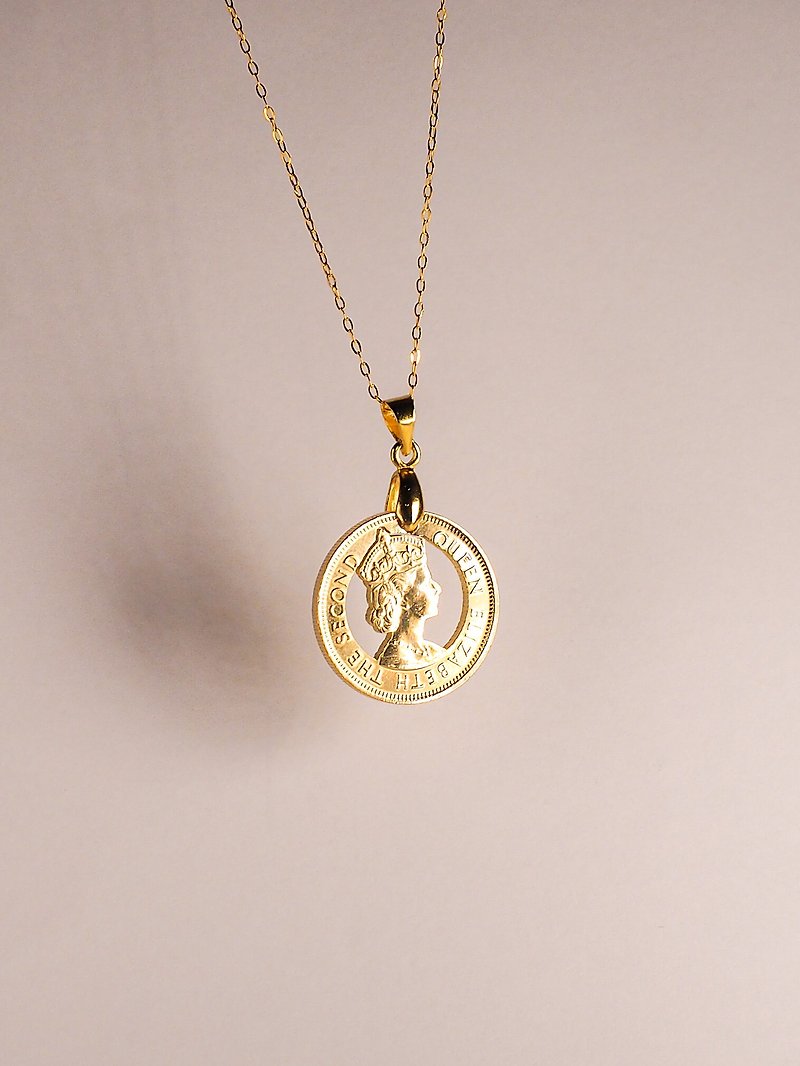 Hong Kong big 10cents Queen Elizabeth II silhouette necklace Coin Transformation - Necklaces - Copper & Brass Gold