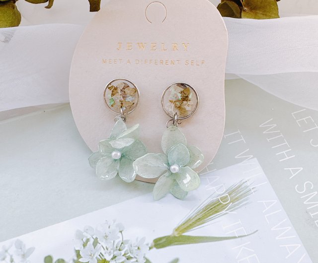 Fresh hot sale flower earrings