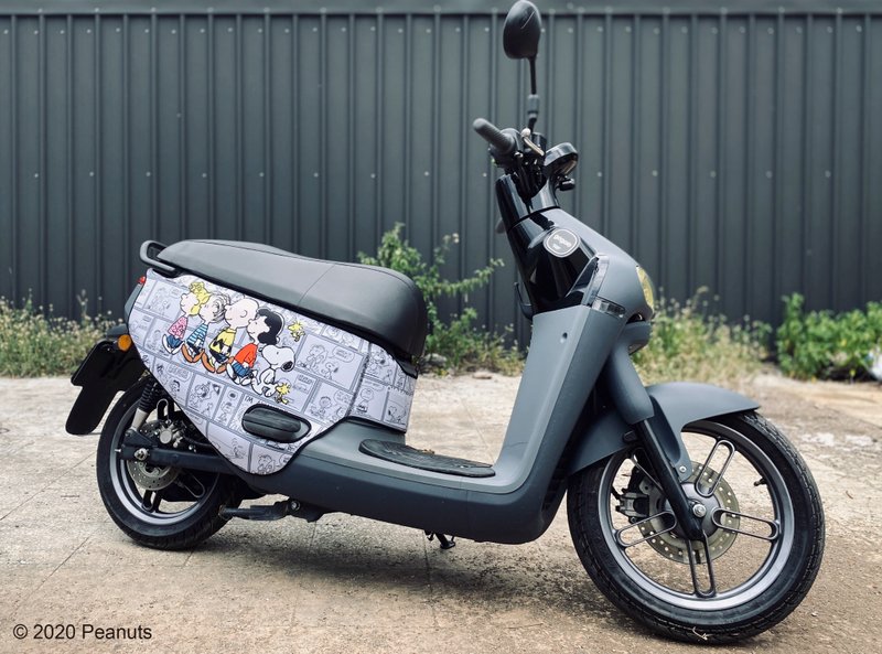 gogoro 車身造型保護套 SNOOPY 史努比 漫畫系列 - 其他 - 聚酯纖維 灰色