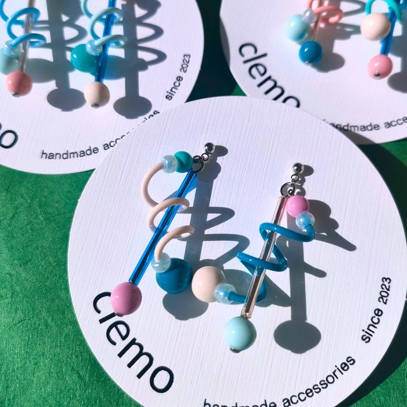 宇宙 奶藍【耳環/耳夾】 - 耳環/耳夾 - 其他材質 多色